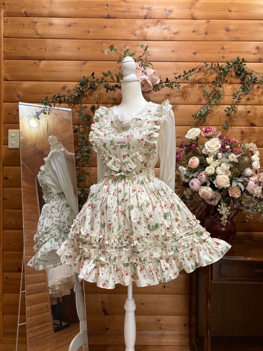 モモコハウス ピンクW幅 ハートフリルエプロン ミニ