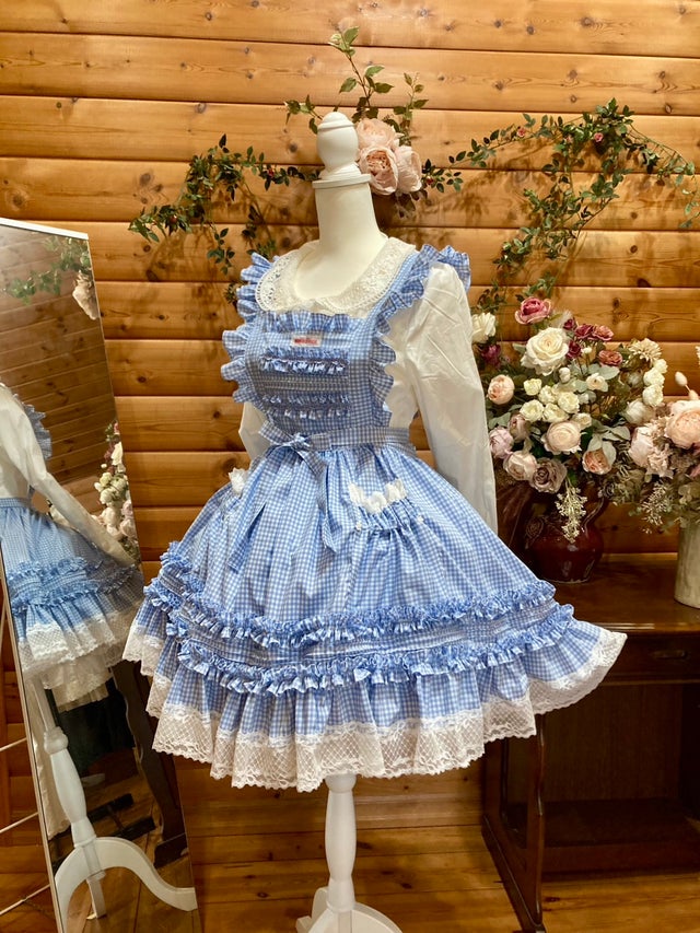 【美品】モモコハウス 赤チェック ハートフリルエプロン 薔薇コサージュセット 美品】モモコハウス 赤チェック ハートフリルエプロン 薔薇コサージュ