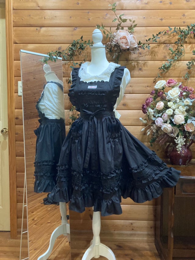 モモコハウス　エプロンミニ モモコハウス フリル付き黒エプロン