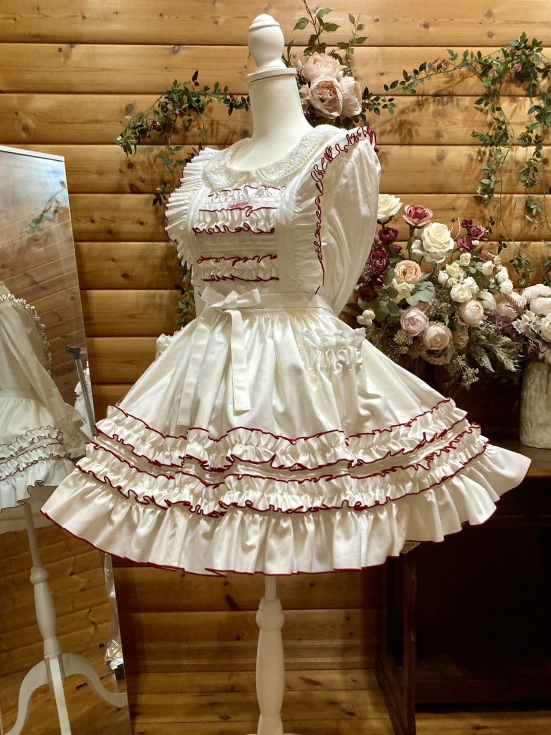 モモコハウス 定番フリルエプロン ミニ 白 モモコハウス 定番フリルエプロン ミニ 白 【公式通販】