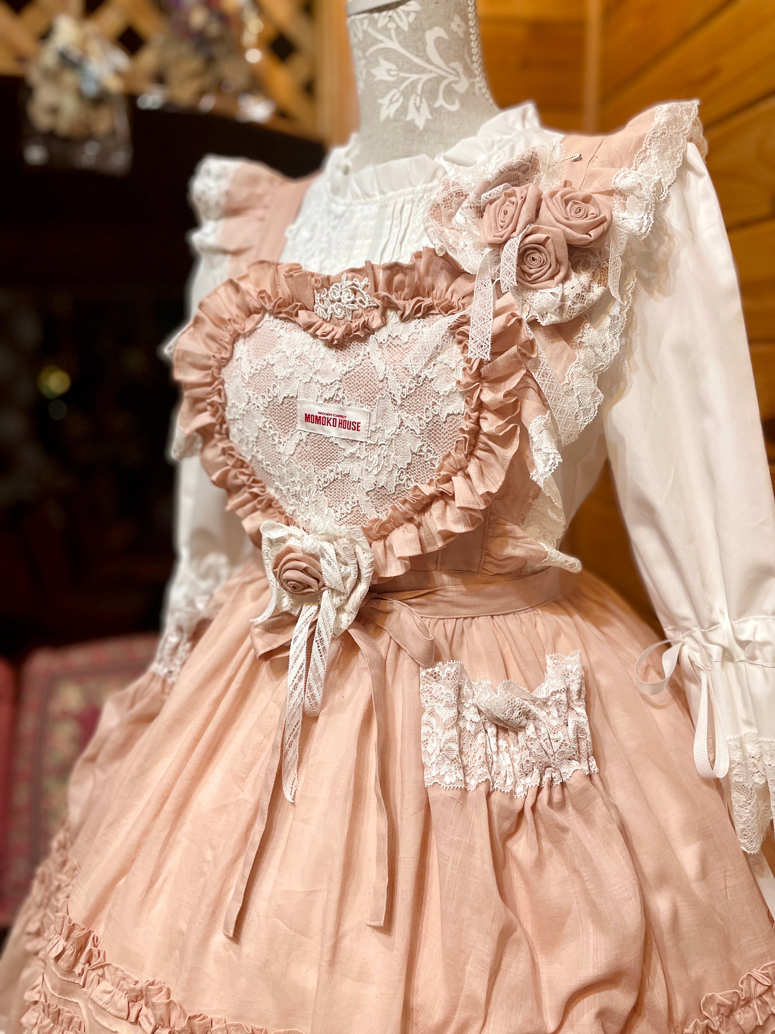 モモコハウス くすみピンクハートフリルエプロン ミドル